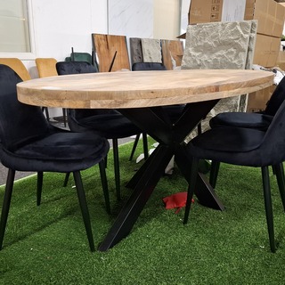 Ovale eetkamertafel met 6x stoel