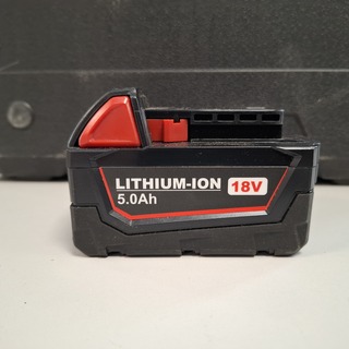 4x Accu 18V – 5.0Ah M18-50