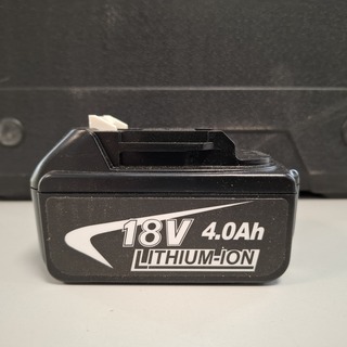 2x Accu 18V – 4.0Ah