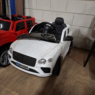 14x Elektrische kinderauto