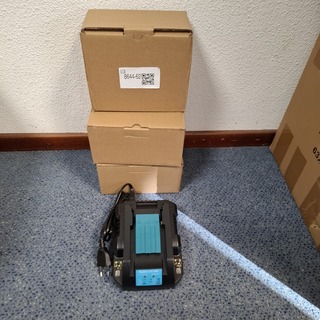 4x Accu lader 14.4V-18V