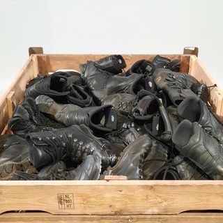 Partij diverse schoenen