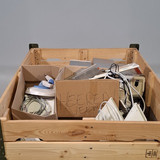 Diverse medische apparatuur, O.a. EMS/Soredex