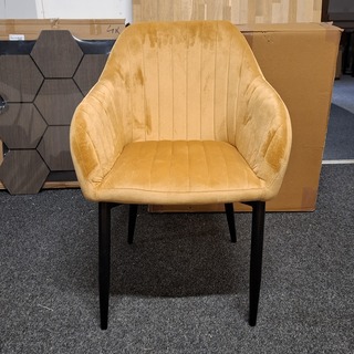Eetkamerstoel, Okergeel