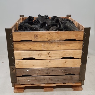 Partij diverse schoenen