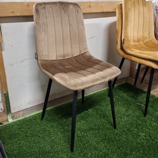 4x Eetkamerstoel, Lichtbruin