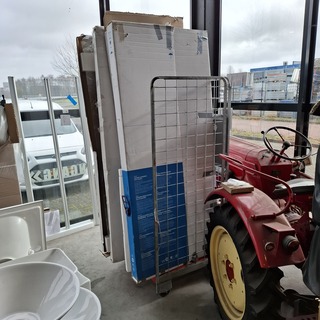 1 rek Douchedeuren – cabines, Diverse Merken, diverse delen