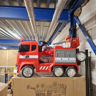 3x Elektrische brandweerauto Rood