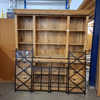 Buffetkast, mangohout