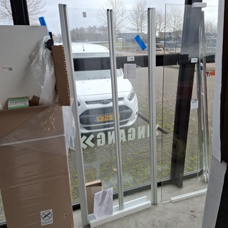 Pendeldeur, HSK, Exklusiv