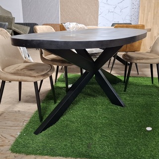 Ovale eetkamertafel met 6x stoel