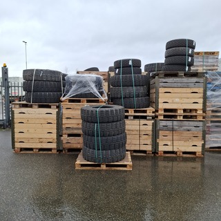 Partij diverse banden, O.a Continental, Michelin