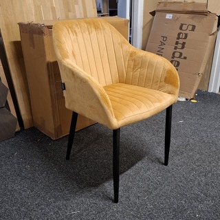 Eetkamerstoel, Okergeel