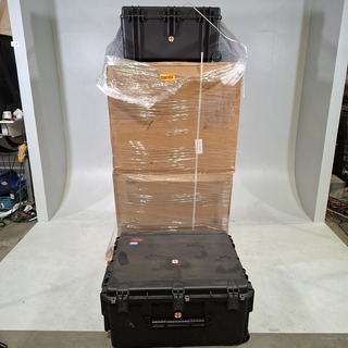 8x Kunststof koffer/trolley, SKB