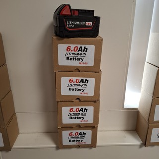 4x Accu 18V – 6.0Ah M18-60