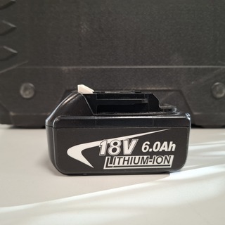 4x Accu 18V – 6.0Ah