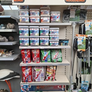 Partij visvoer o.a. Colombo, Hikari