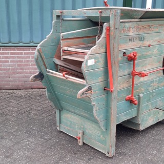 Nostalgische wanmolen Kamps en de Wild