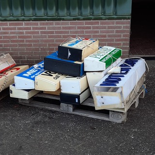 Ca 11x nostalgische lichtreclame borden