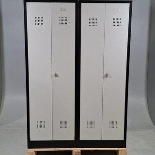 8x Lockerkast