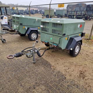 Compressor mobiel, Ingersoll-Rand, W902, 2005