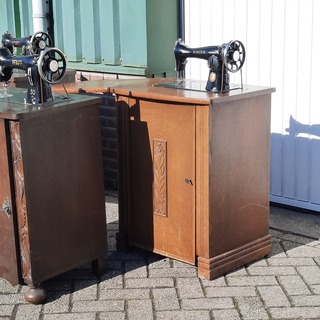 3x Nostalgische naaimachine Singer en Paff
