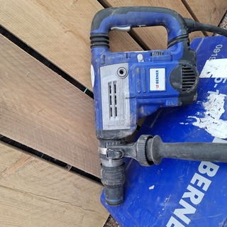 Kangoo Berner, BHD-5-1