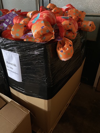 Ca. 100x Verstelbare zwembandjes Bestway, Puddle Jumper deluxe, rood/o