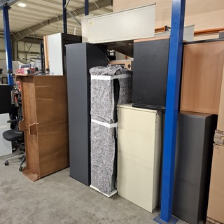 Partij diverse bedrijfsinventaris