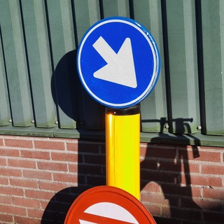 6x Diverse aanduiding borden