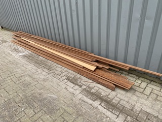 Ca. 45x Houten planken