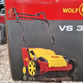 Elektrische verticuteermachine en strooier Wolf Garten