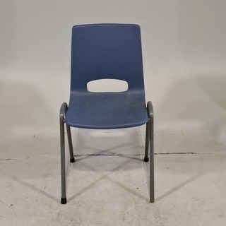 Ca. 180x Kantinestoel