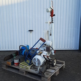 Heggenschaar en 2x kettingzaag