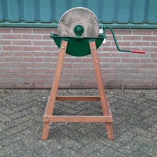 Nostalgische slijpsteen