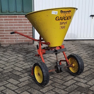 Kunstmeststrooier Bezzecchi, SP25