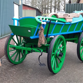 Nostalgische boerenwagen bouwjaar 1902