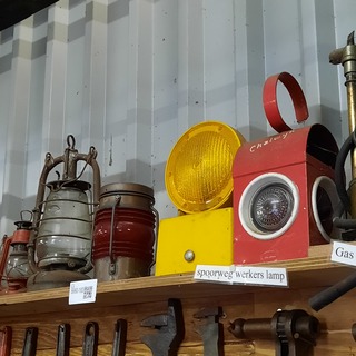 13x Diverse stormlantaarns