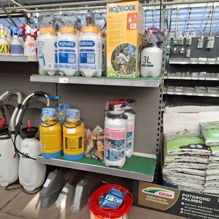 Partij drukspuiten en toebehoren o.a. Hozelock