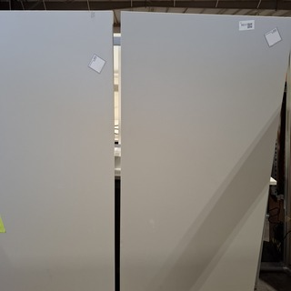 Partij tafels en bureaus