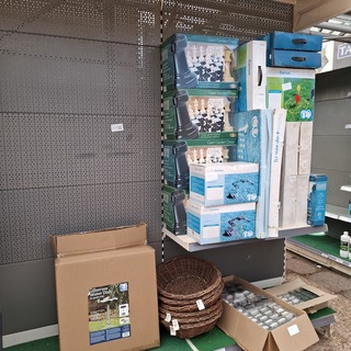 Assortiment tuindecoratie o.a. Wildlife