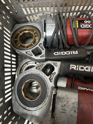 3x Draadsnijmachine zonder draadsnijkoppen Ridgid, Model 600