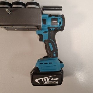 2x Lead machine 21V, Blauw