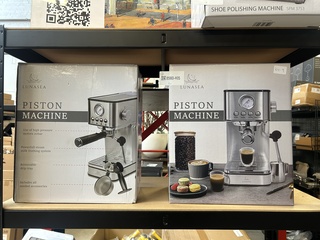 2x Piston machine LunaSea