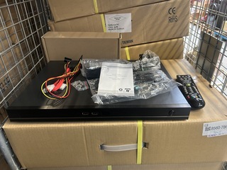 40x Mini-ITX behuizing voor IPTV inclusief accessoires