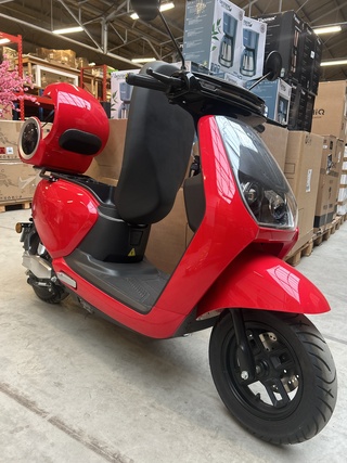 Elektrische scooter 45 km p/u met Nederlands kenteken Edrive, Milano+