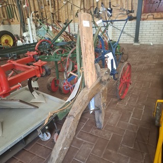 2x Nostalgisch werktuig