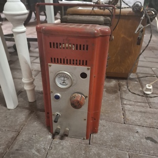 3x Acculader en 1x droogkast