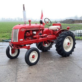 Oldtimer tractor Cockshutt, 20, bouwjaar 1953
