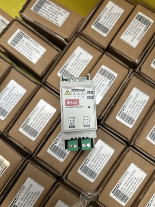 45x Installatiemateriaal w.o. Dali repeater voor DIN-rail, inschakelst